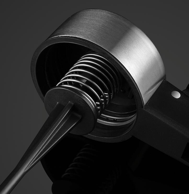 Diamond Shaped Glass Oil Dispenser – Push Design Seasoning Bottle